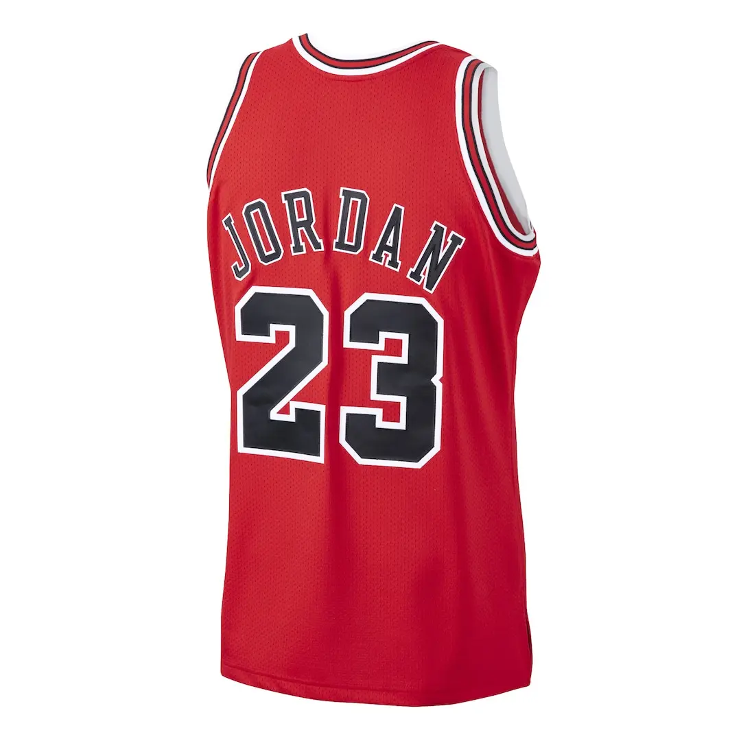 Men's Chicago Bulls Michael Jordan Mitchell & Ness Scarlet 1997/98 Hardwood Classics Authentic Jersey - Image 3