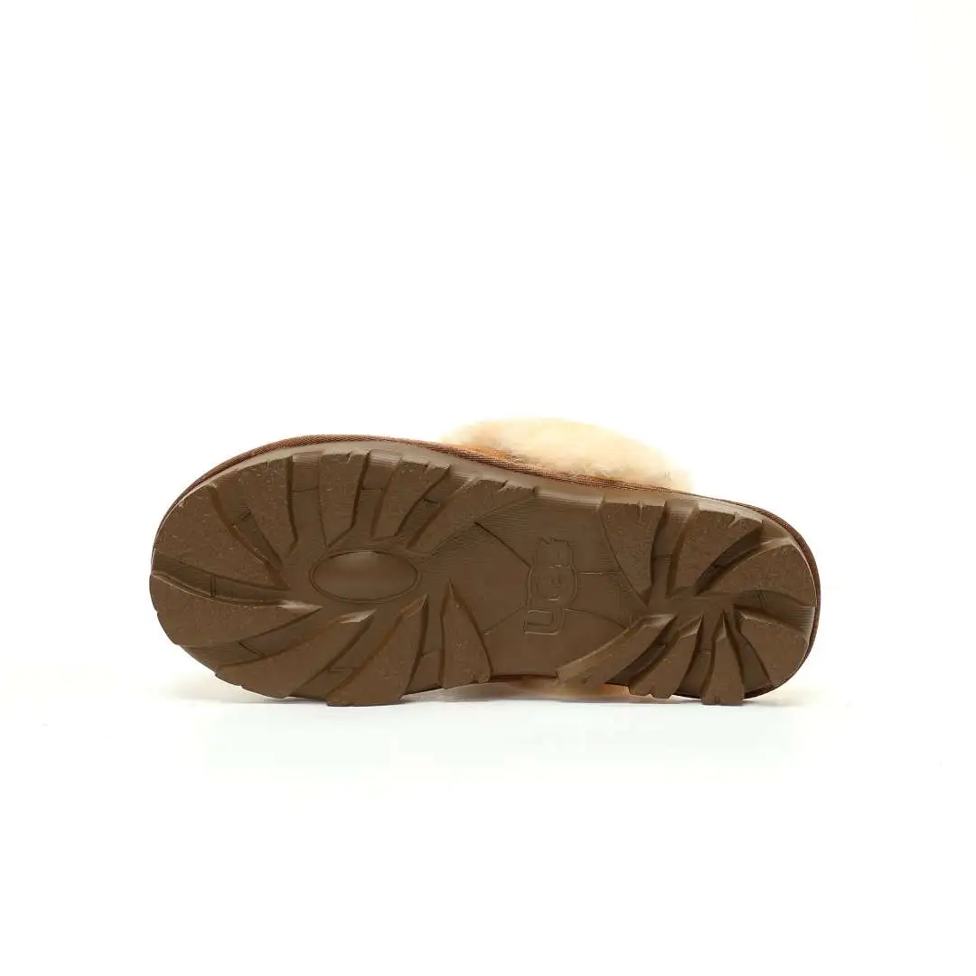 UGG W Classic Coquette Clog Slipper II - Image 5