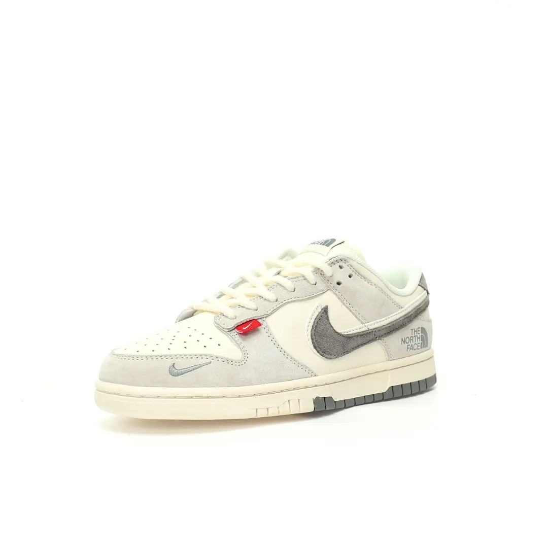 Nike SB Dunk Low The North Face Joint Signature Beige Dark Gray Double Hook - Image 2