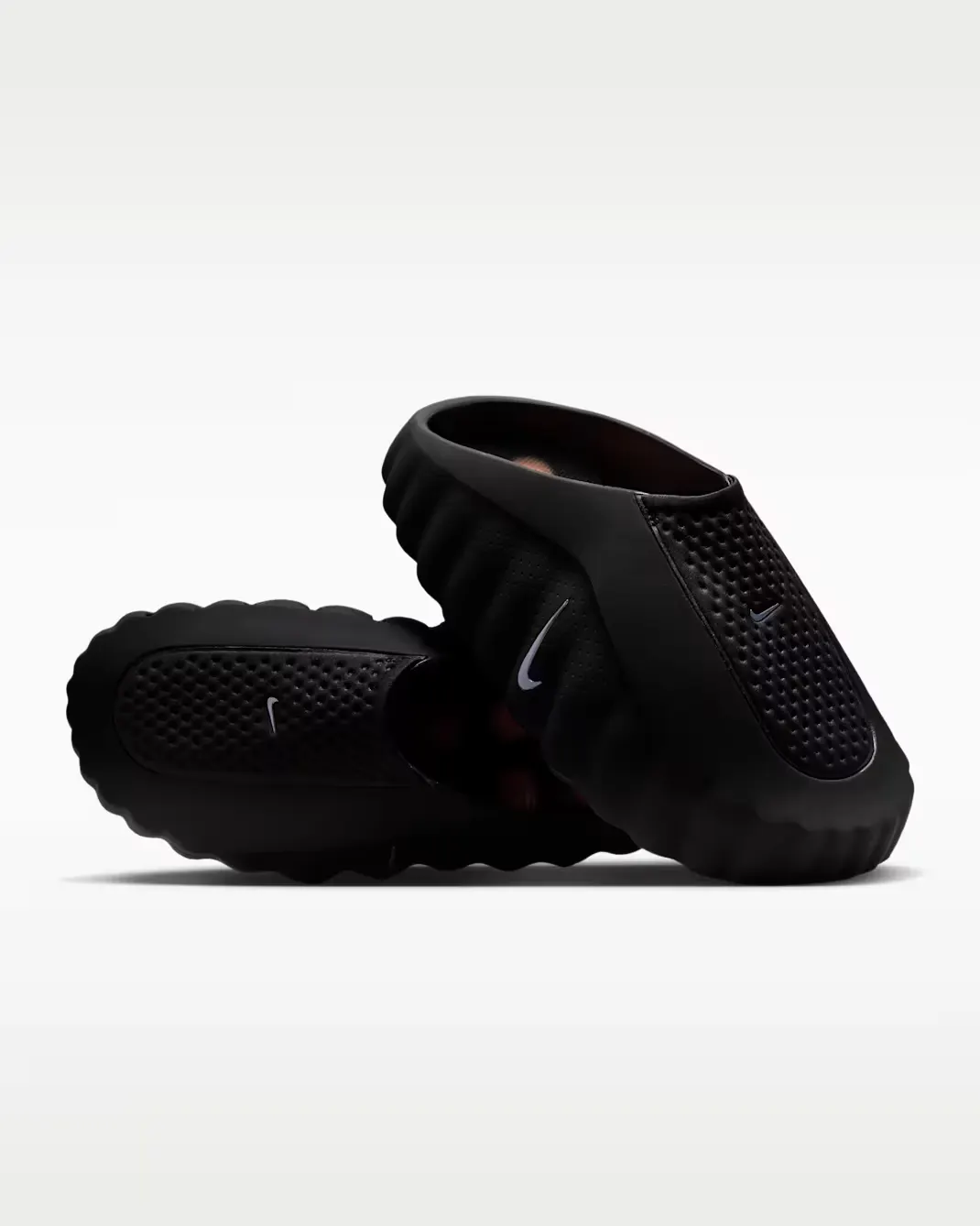 Nike Mind 001 Men's Pregame Mules Black - Image 6