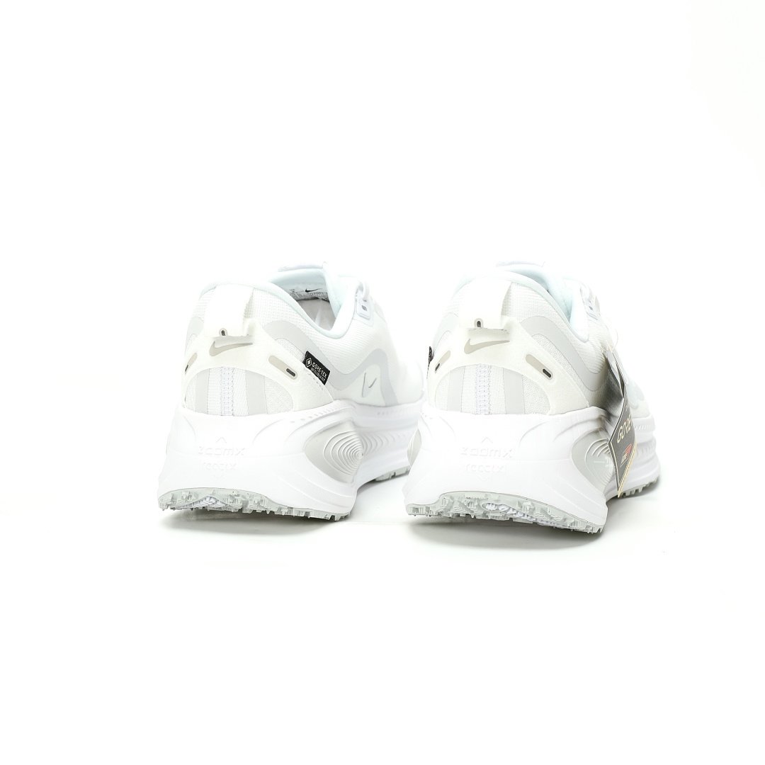 Nike Vomero 18 ZoomX Gore-Tex White Pure Platinum All Reflective GTX - Image 7