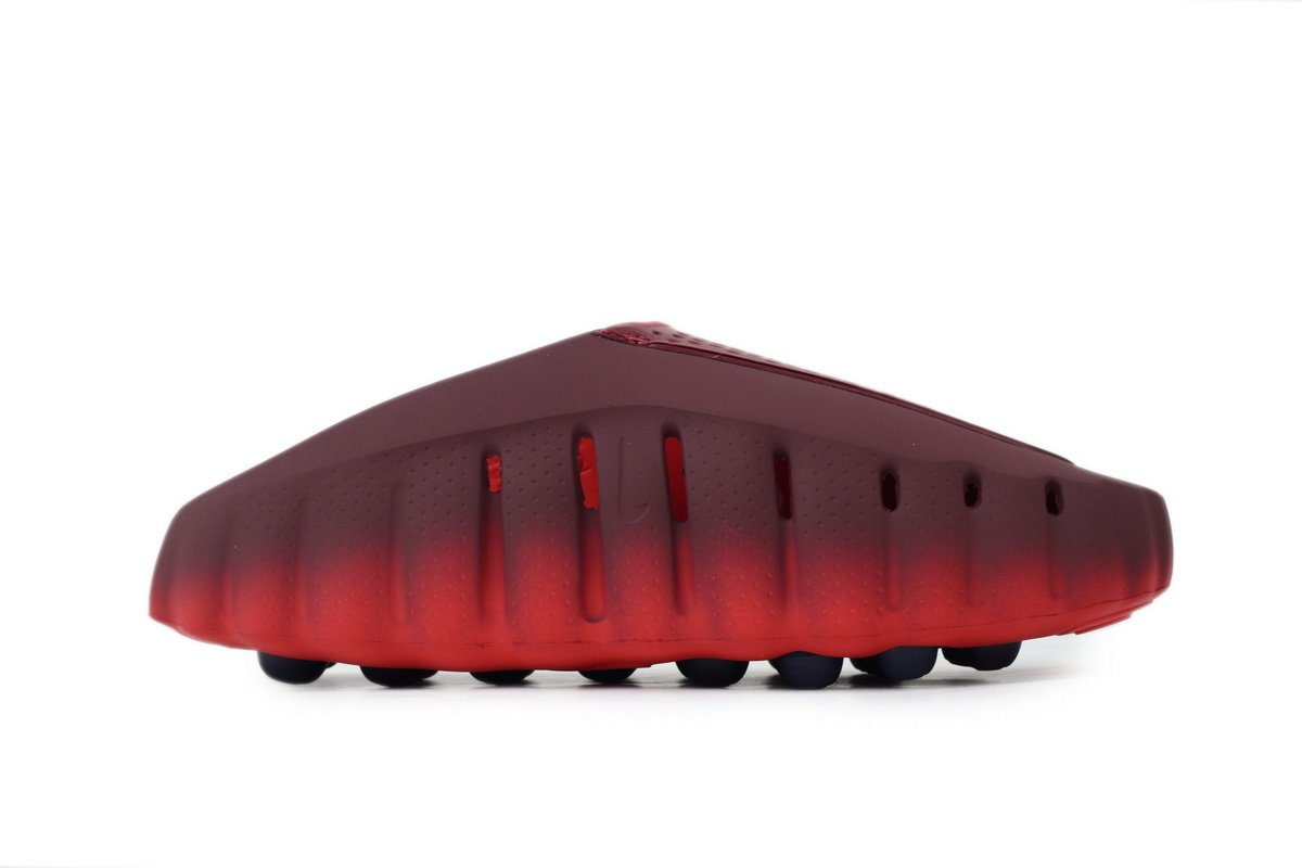 Nike Mind 001 Comfortable And Soft Slippers 'Team Red' - Image 2